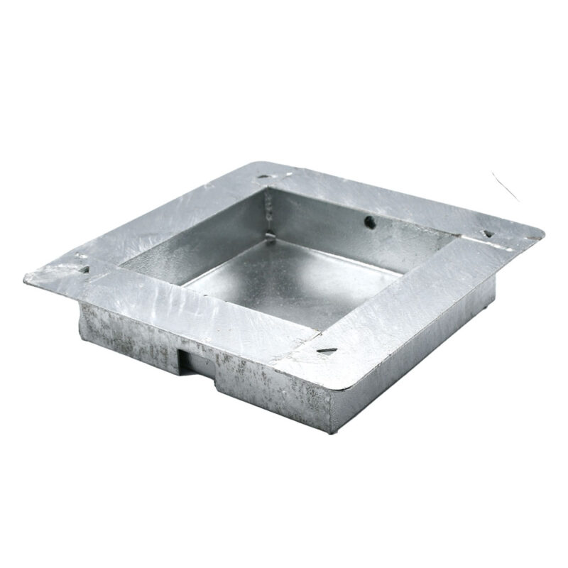 SIGILLO PORTAPAVIMENTO 'TIPO PESANTE' cm 20 x 20 - luce cm 15,6 x 15,6 - telaio h.5 cm